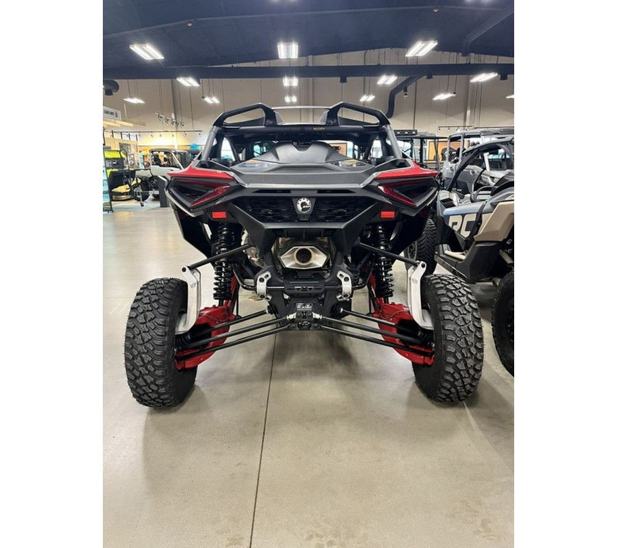 2024 Can-Am™ Maverick R X