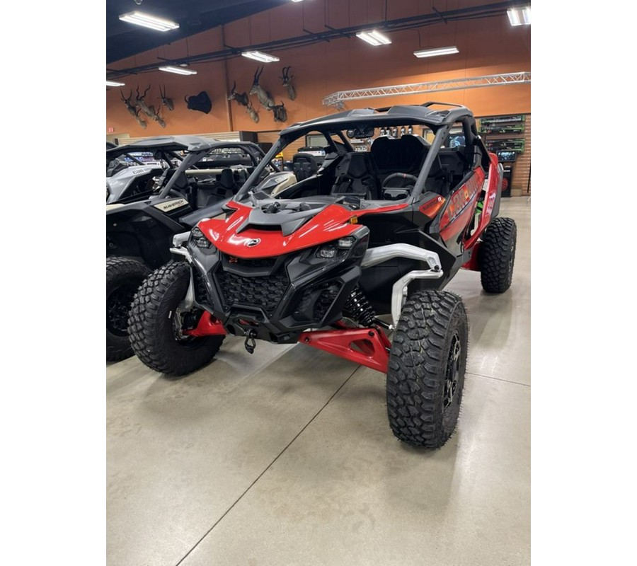 2024 Can-Am™ Maverick R X