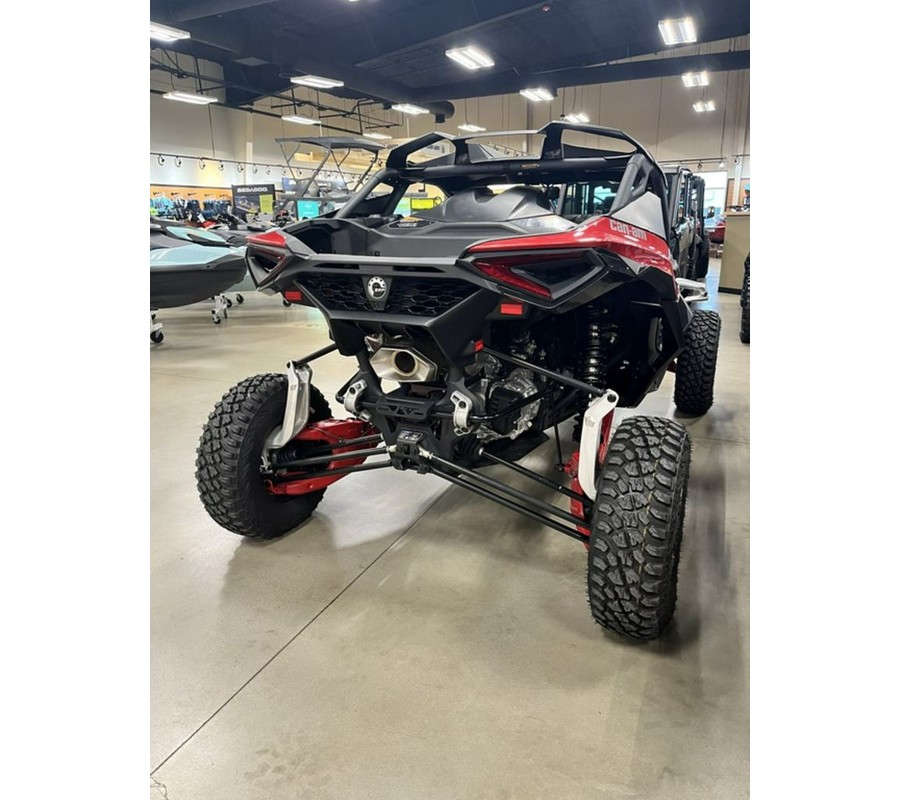 2024 Can-Am™ Maverick R X