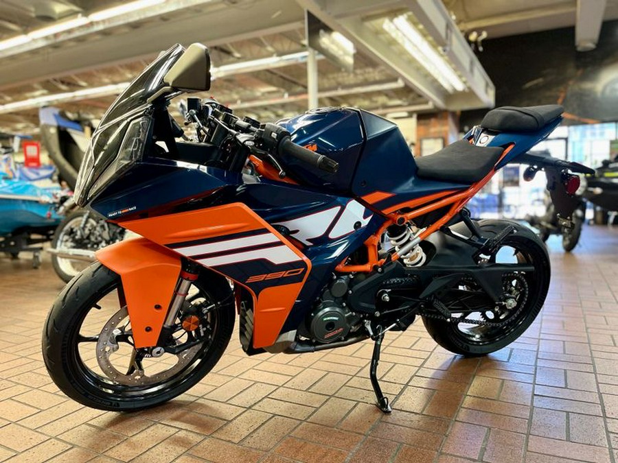 New 2024 KTM RC 390