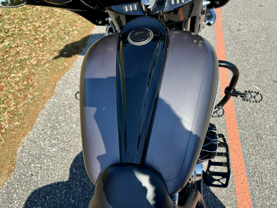 2016 Harley-Davidson® Street Glide® Special FLHXS