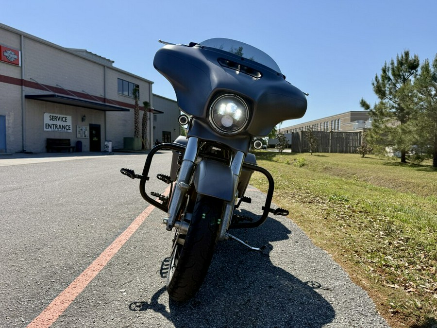 2016 Harley-Davidson® Street Glide® Special FLHXS