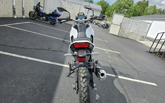 2026 Kawasaki KLE®500 SE ABS