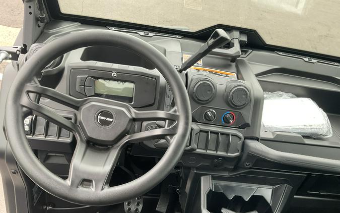 2027 CAN-AM DEFENDER DPS CAB HV HD9 - 52042B