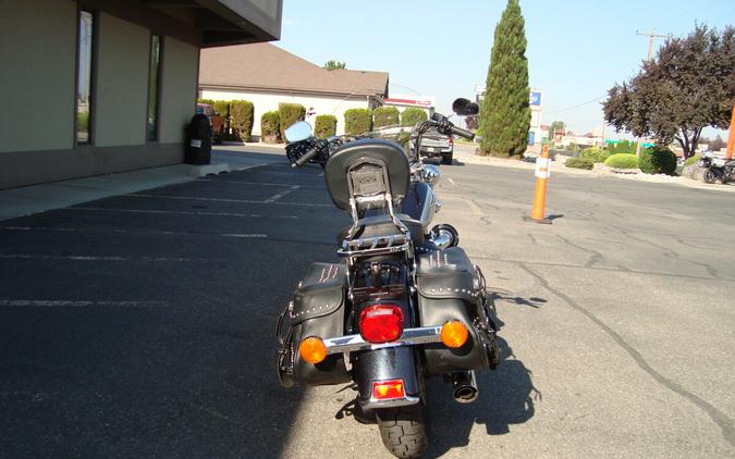 2013 Harley-Davidson Heritage Softail Classic Midnight Blue/Barracuda Silver