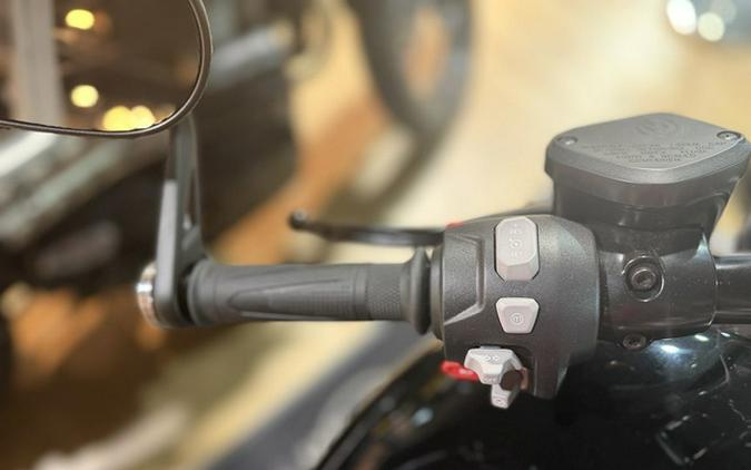 2025 Triumph Rocket 3 Storm R Sapphire Black/Granite Storm R