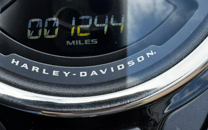 2024 Harley-Davidson® Heritage Classic Red Rock / Vivid Black