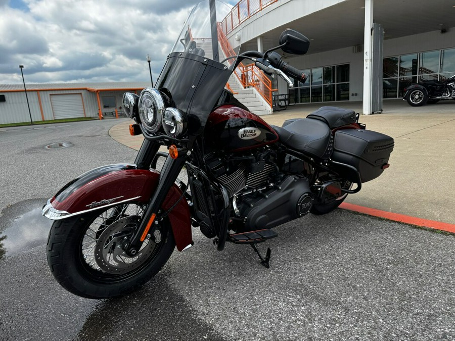 2024 Harley-Davidson® Heritage Classic Red Rock / Vivid Black