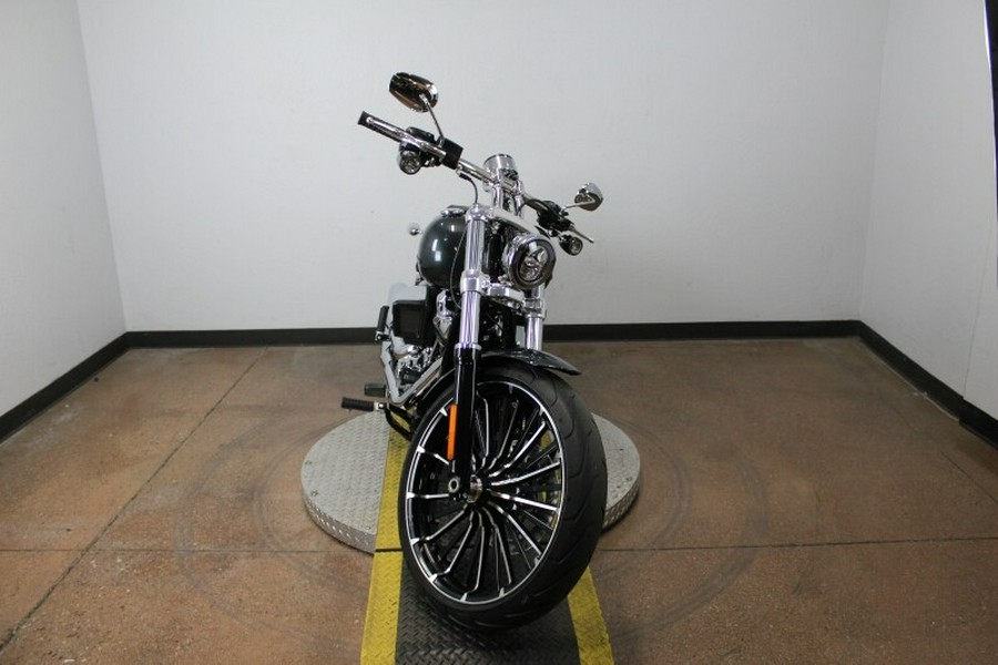 Harley-Davidson® Breakout® 2026 FXBR 84659653DT IRON HORSE MTLC