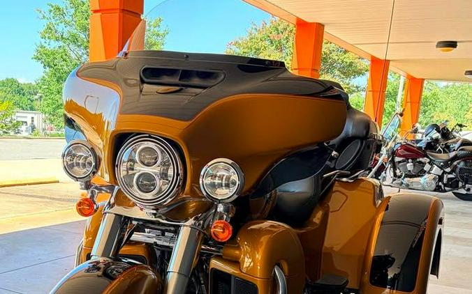 FLHTCUTG 2023 Tri Glide® Ultra