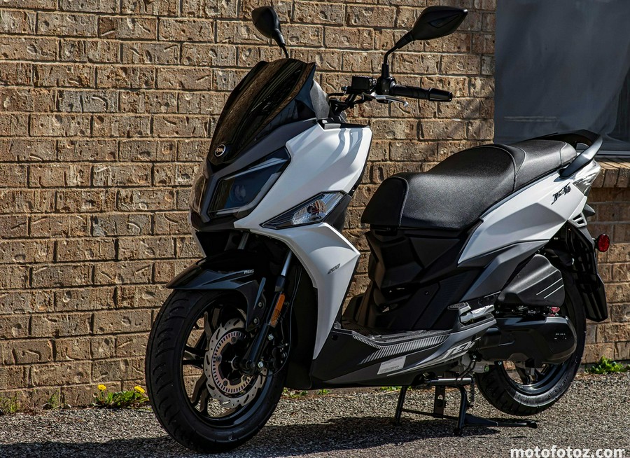 2023 SYM Scooters Jet 14 200i Arctic White