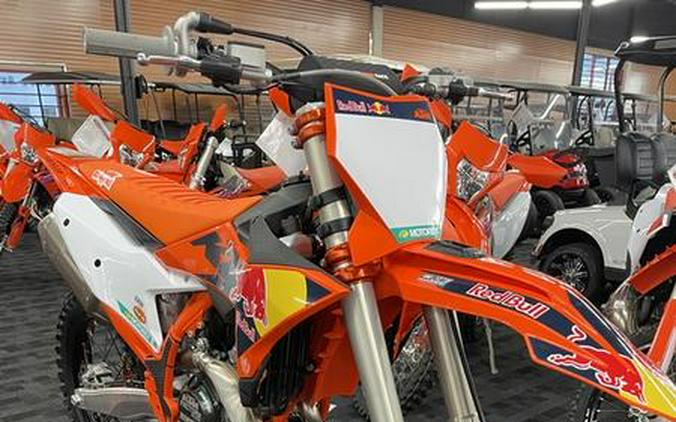 2024 KTM 450 SX-F Factory Edition First Look [17 Fast Facts]