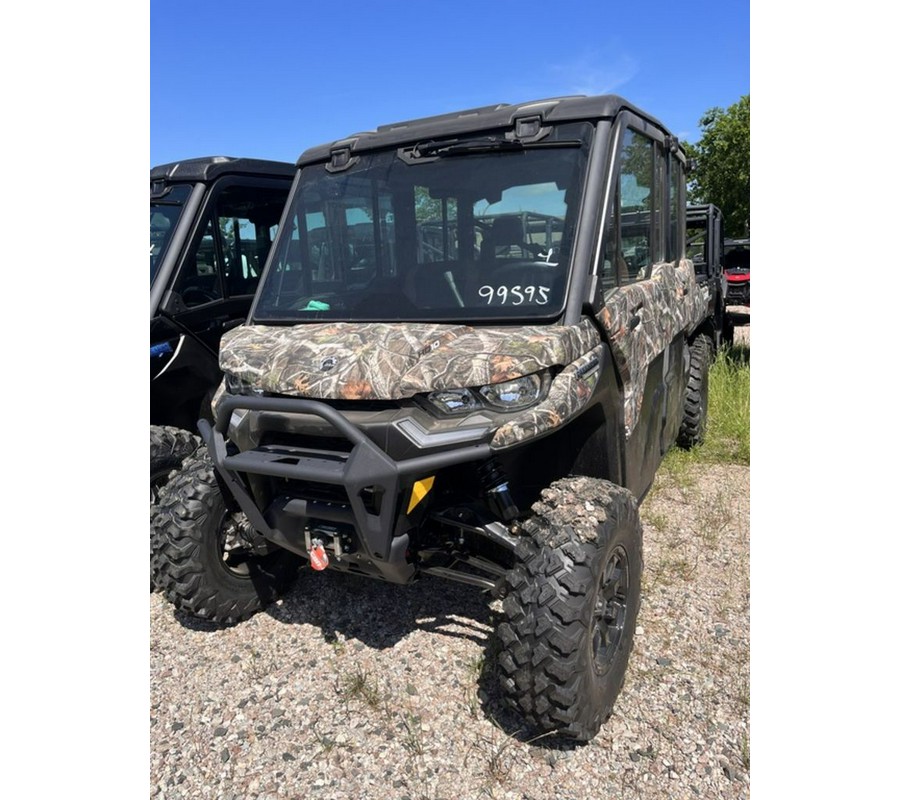 2024 Can-Am™ Defender MAX Limited HD10