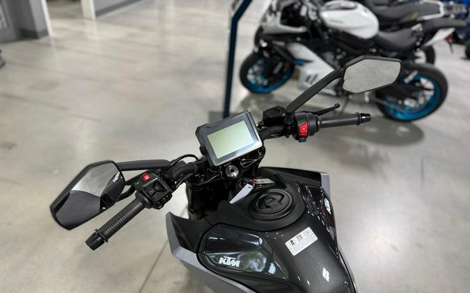 2026 KTM Duke 250