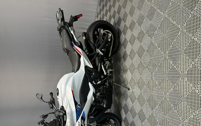 2026 BMW S 1000 XR