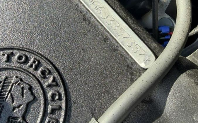 2018 Indian Motorcycle® Springfield® Dark Horse® ABS Thunder Black Smoke