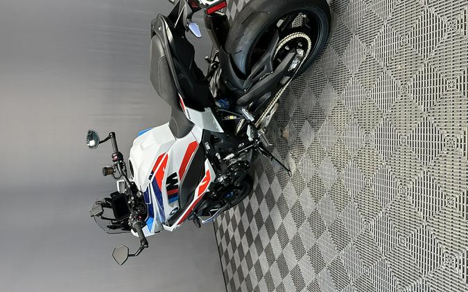 2026 BMW M 1000 XR