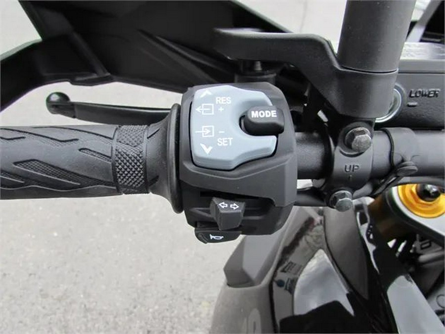 2024 Suzuki V-Strom 1050DE
