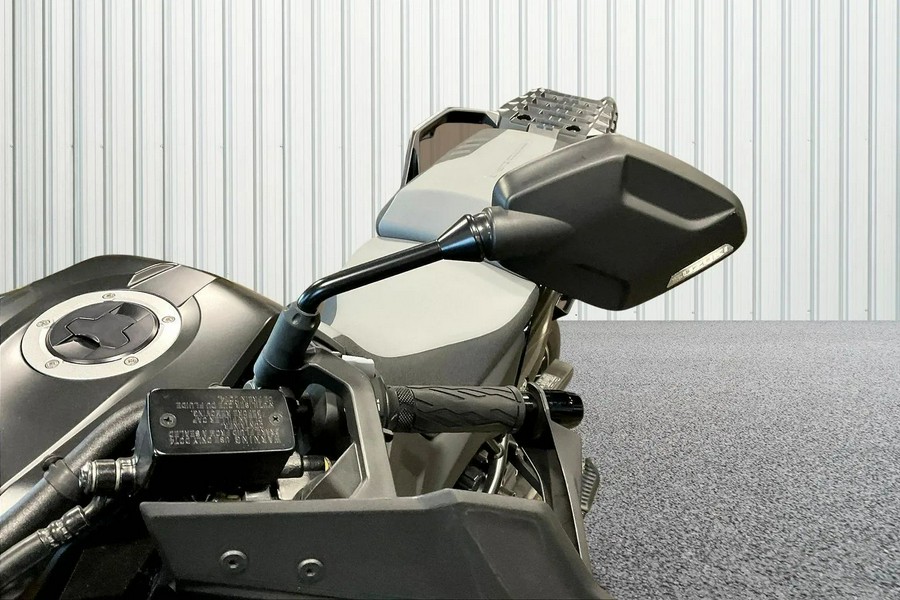 2024 Suzuki V-Strom 1050DE