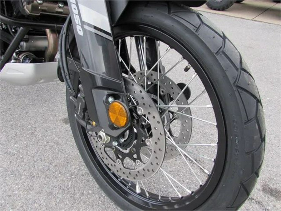 2024 Suzuki V-Strom 1050DE