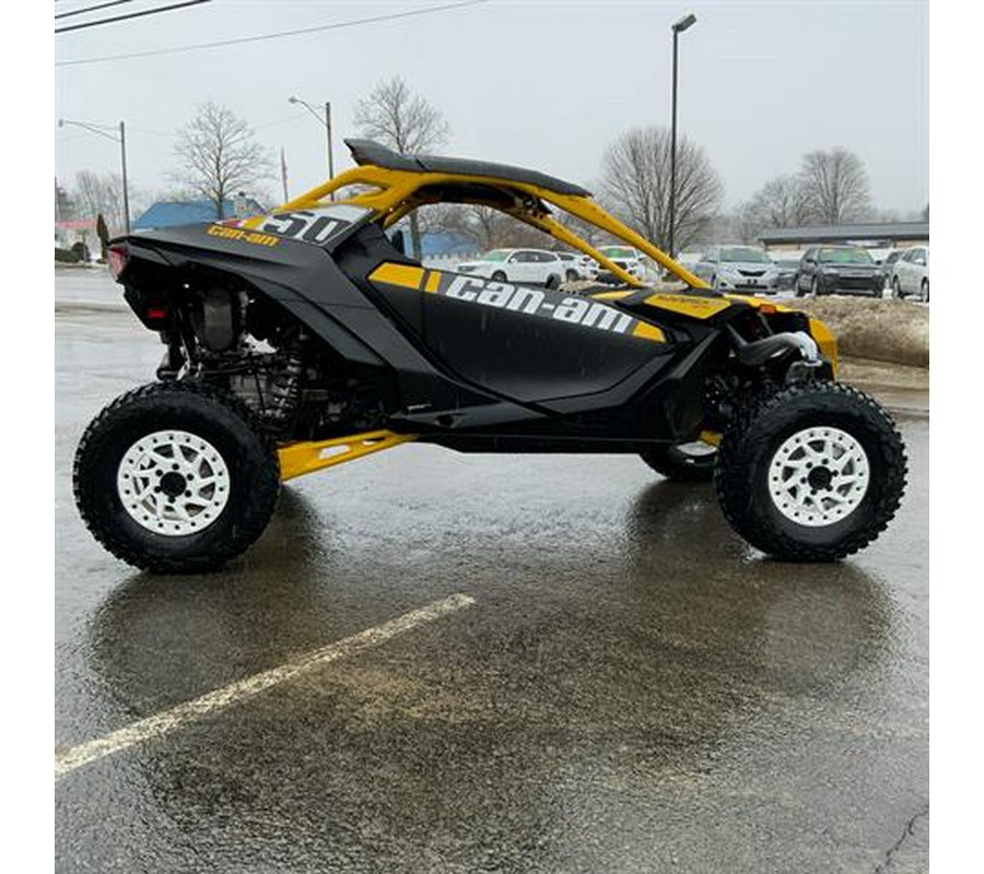 2024 Can-Am Maverick R X RS with Smart-Shox