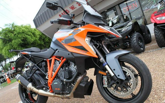 2023 KTM 1290 Super Duke GT