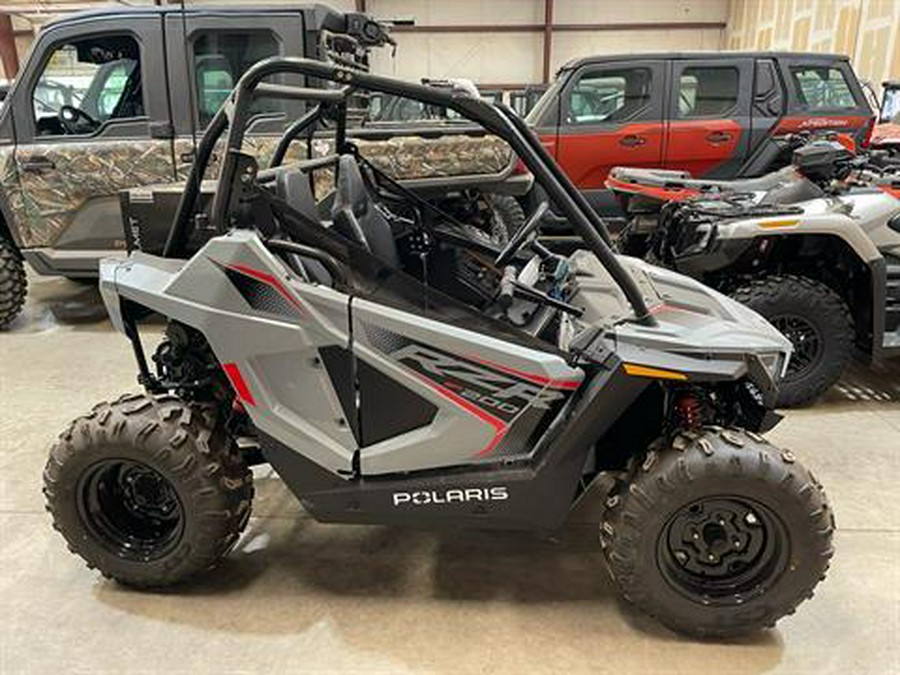 2024 Polaris RZR 200 EFI