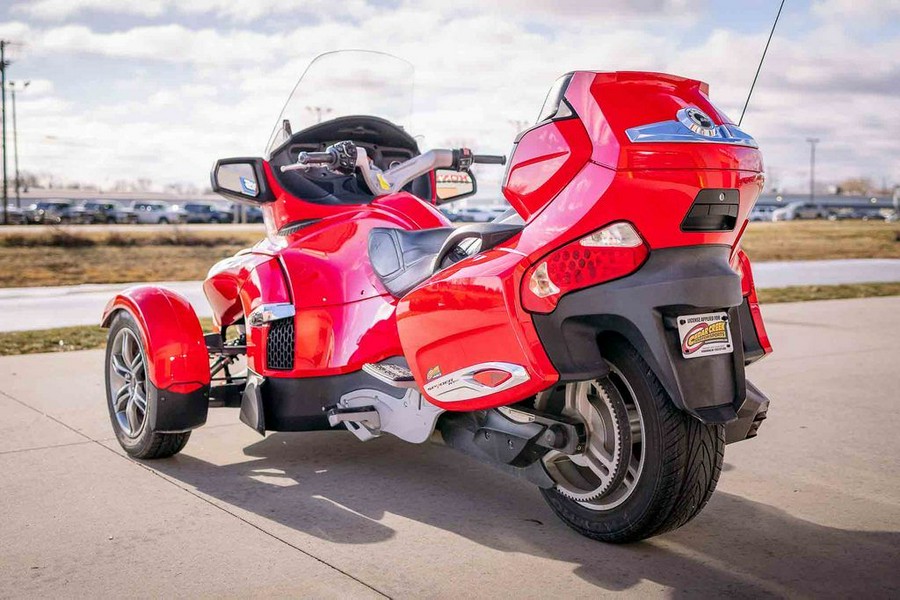 2012 Can-Am® Spyder® RT S