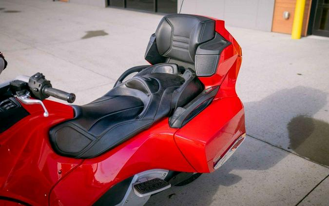 2012 Can-Am® Spyder® RT S