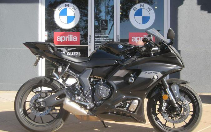 2025 Yamaha YZF-R7