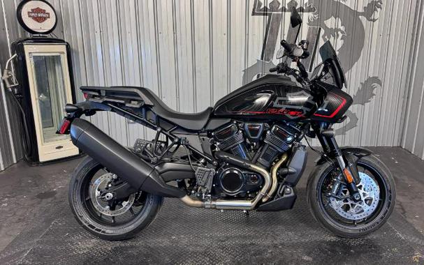 2026 Harley-Davidson PAN AMERICA 1250 ST