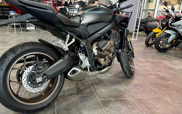 2026 Honda CB650R E-Clutch
