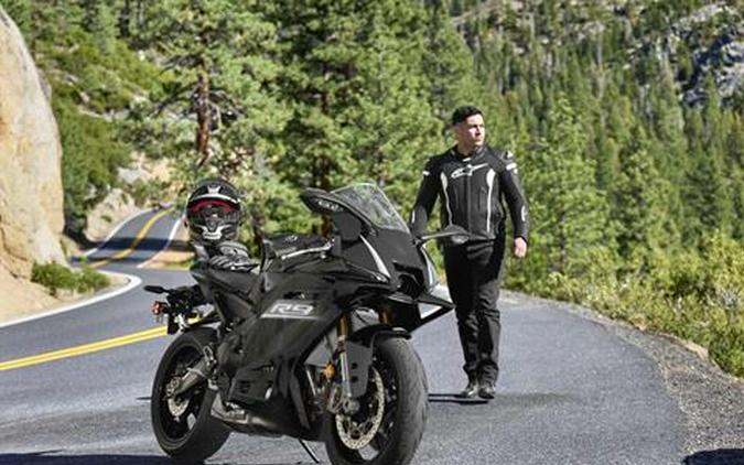 2027 Yamaha YZF-R9