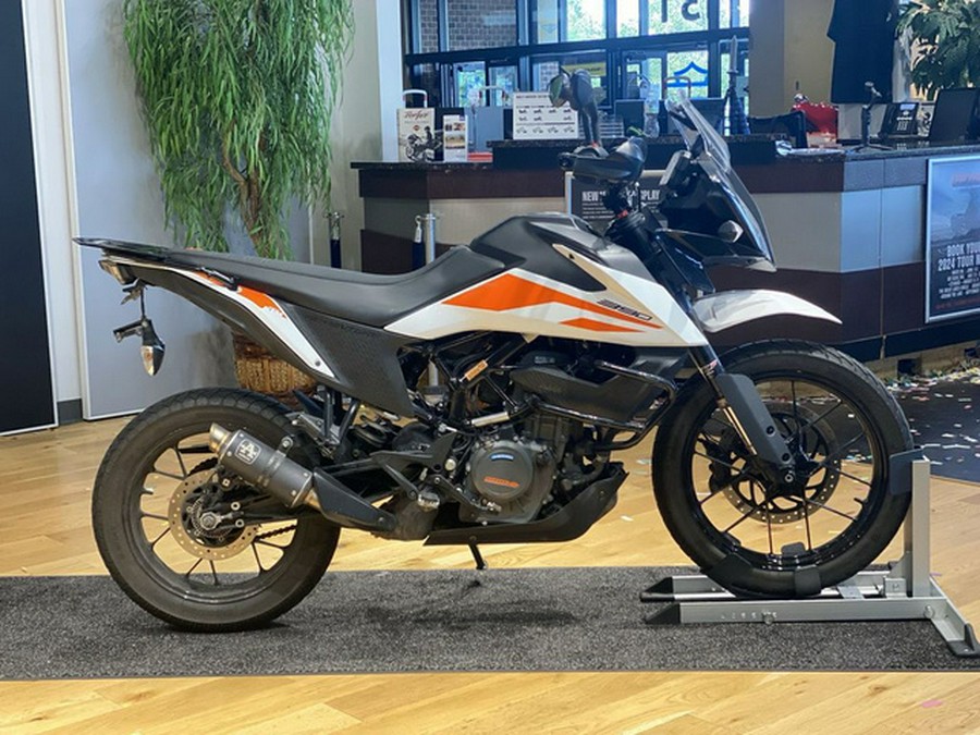 2021 KTM Adventure 390