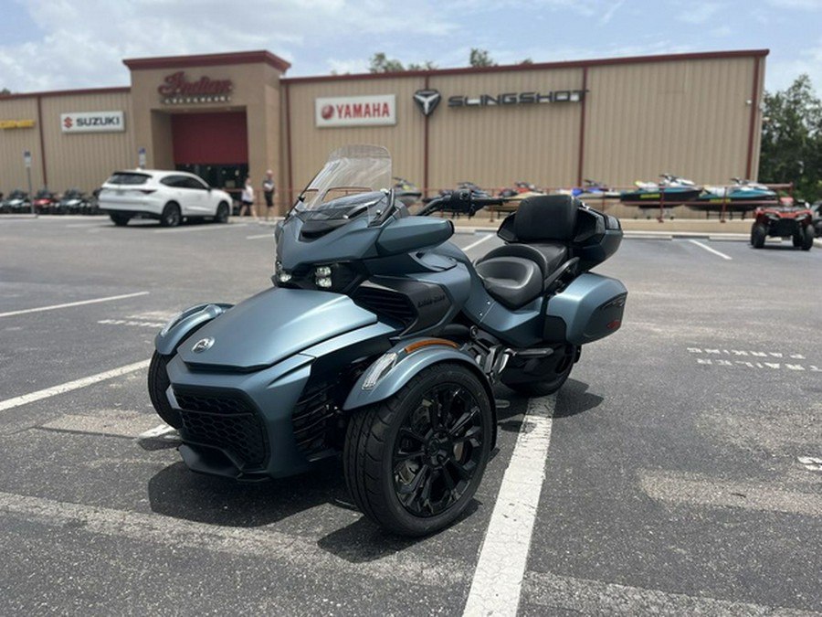 2025 Can-Am Spyder F3 Limited Dark Wheels