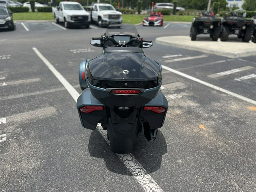 2025 Can-Am Spyder F3 Limited Dark Wheels