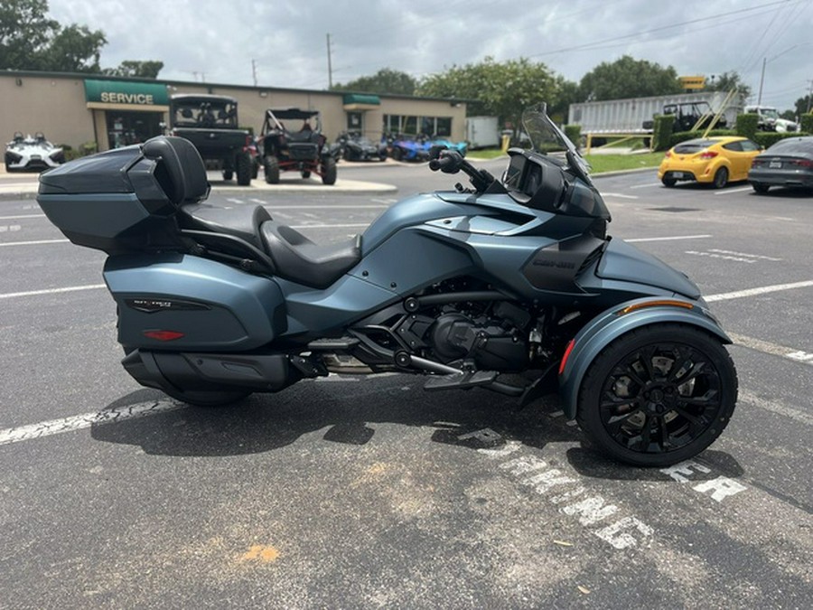 2025 Can-Am Spyder F3 Limited Dark Wheels