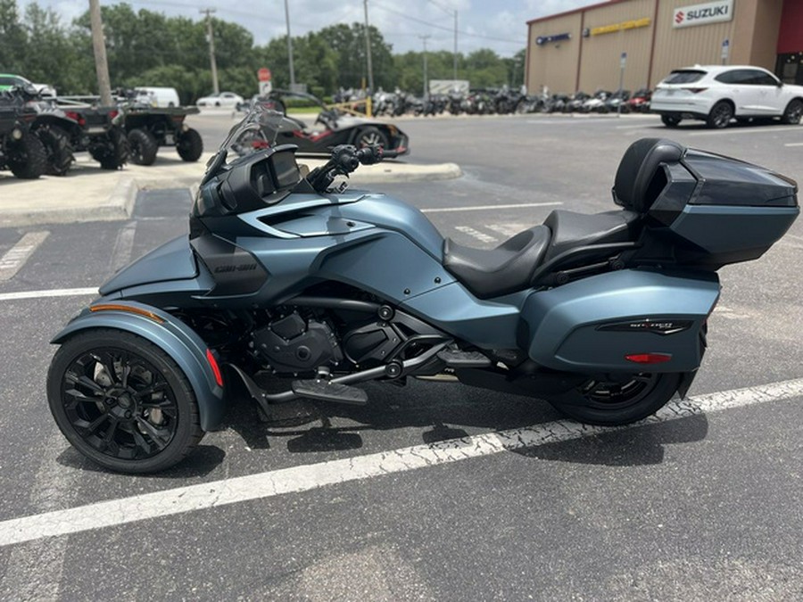 2025 Can-Am Spyder F3 Limited Dark Wheels