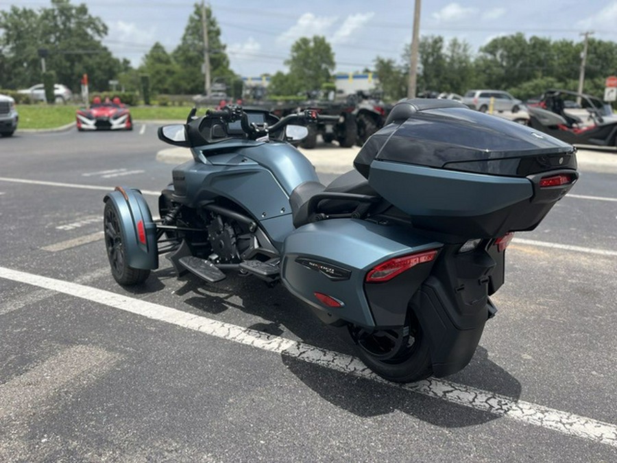 2025 Can-Am Spyder F3 Limited Dark Wheels
