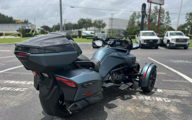 2025 Can-Am Spyder F3 Limited Dark Wheels