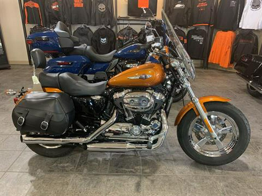 2015 Harley-Davidson 1200 Custom