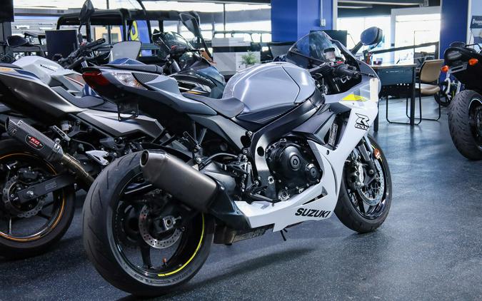 2022 GSX-R600M2 - Suzuki