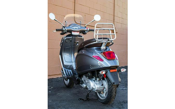 2023 Vespa Primavera 50 Touring Grigio Travolgente Glossy