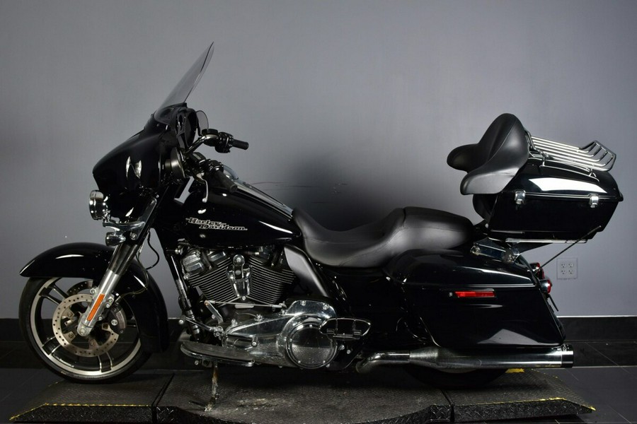 2017 Harley-Davidson Street Glide Special