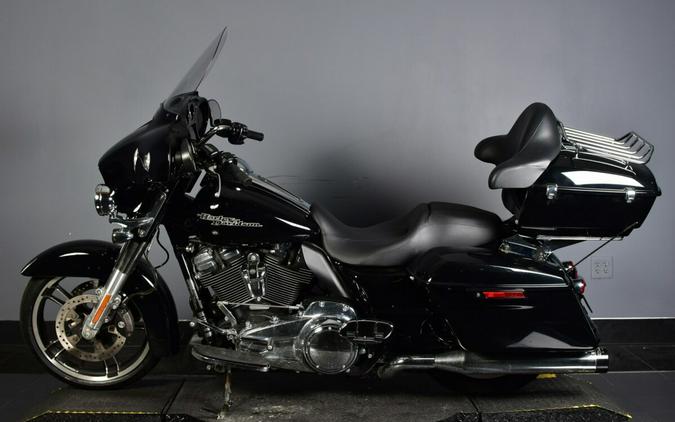 2017 Harley-Davidson Street Glide Special