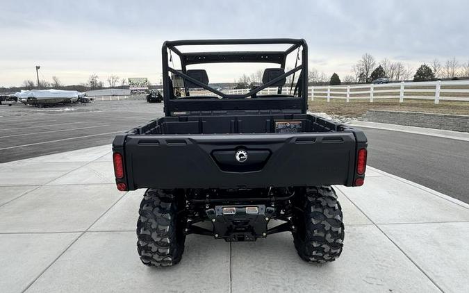 2026 Can-Am® Defender DPS HD9 Stealth Black