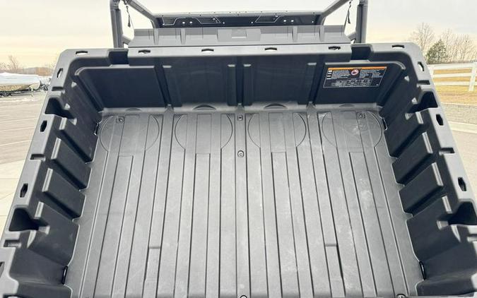 2026 Can-Am® Defender DPS HD9 Stealth Black