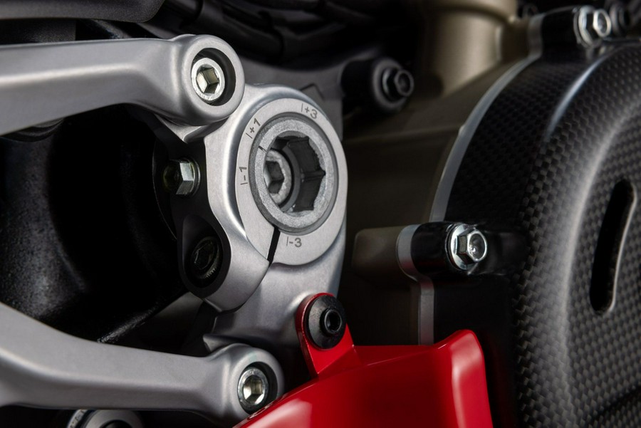 2026 Ducati Panigale V4 R