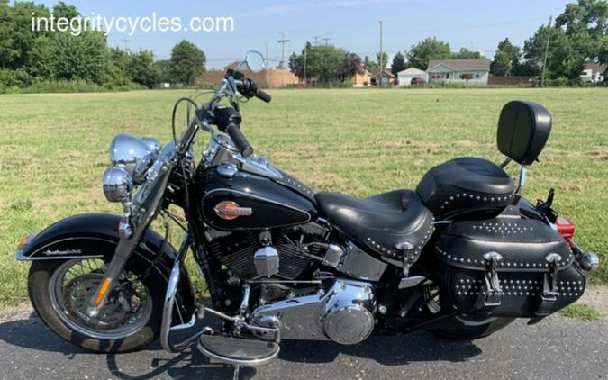 2015 Harley-Davidson® FLSTC - Heritage Softail® Classic