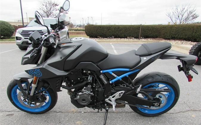 2024 Suzuki GSX-S 8S